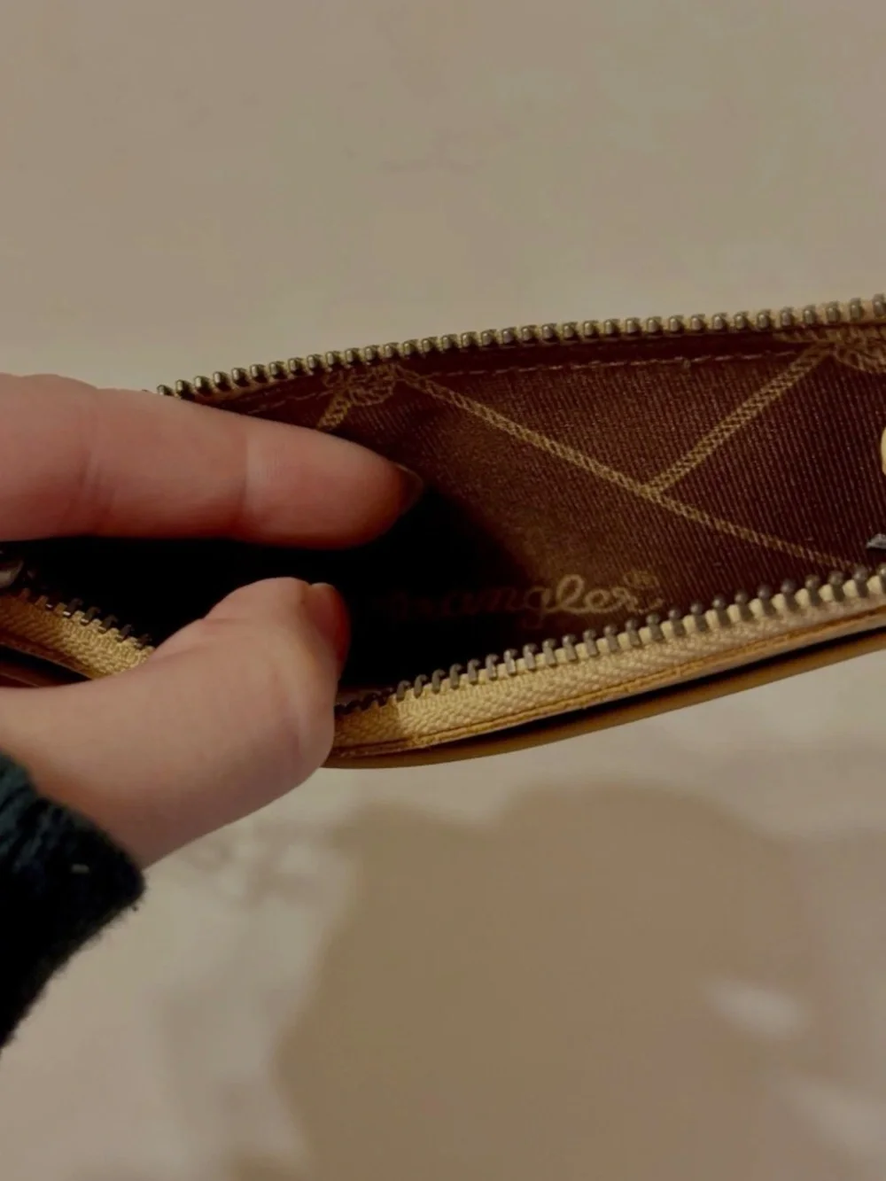Wrangler Leather Wallet Card Holder Case Western Cowboy Clutch Wristlet w/ Chain